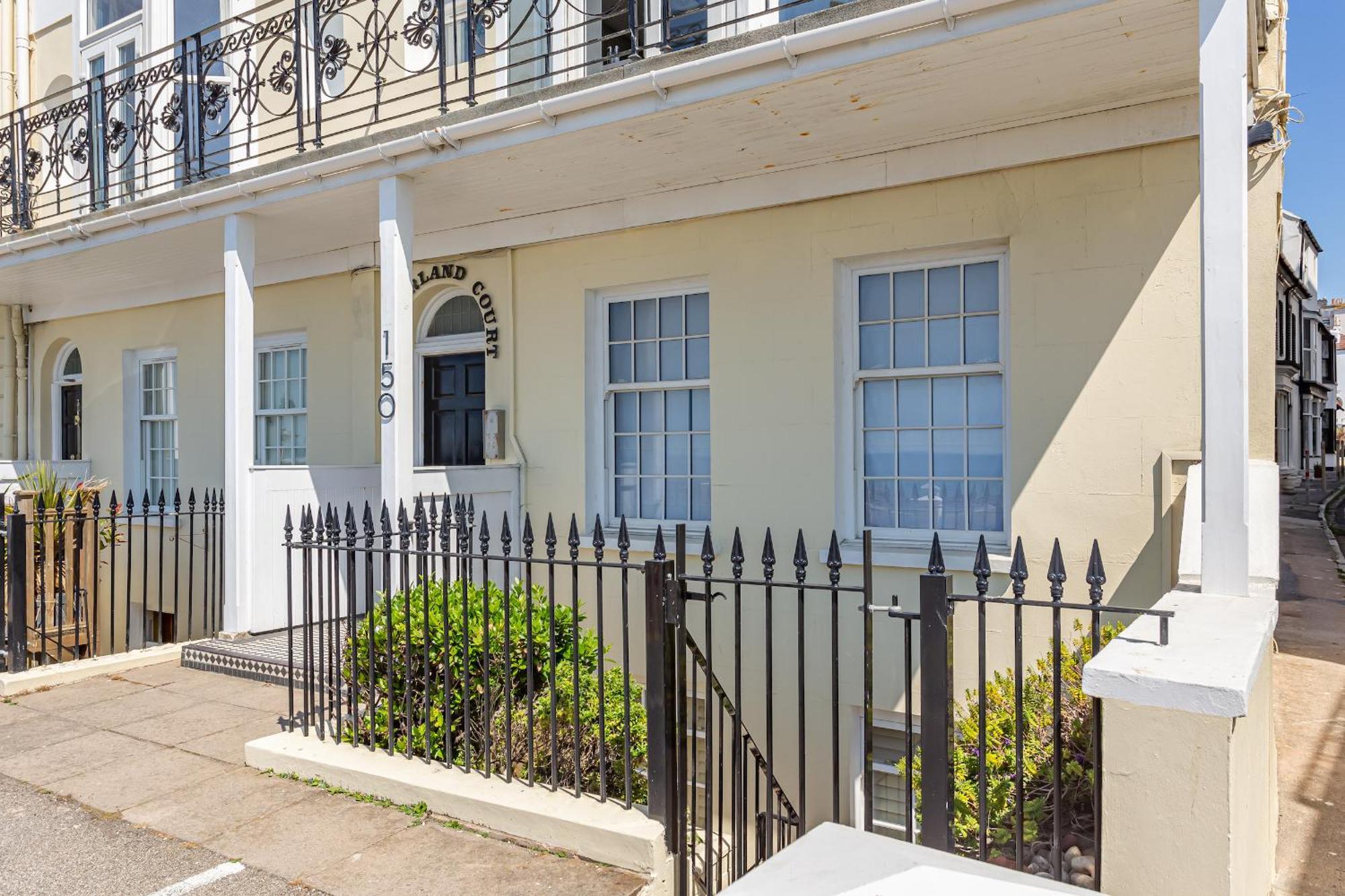 Beaches Brighton - Luxury Seafront Accommodation Eksteriør bilde